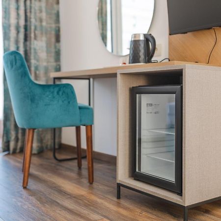 Apartments Mara Lux Будва Екстериор снимка