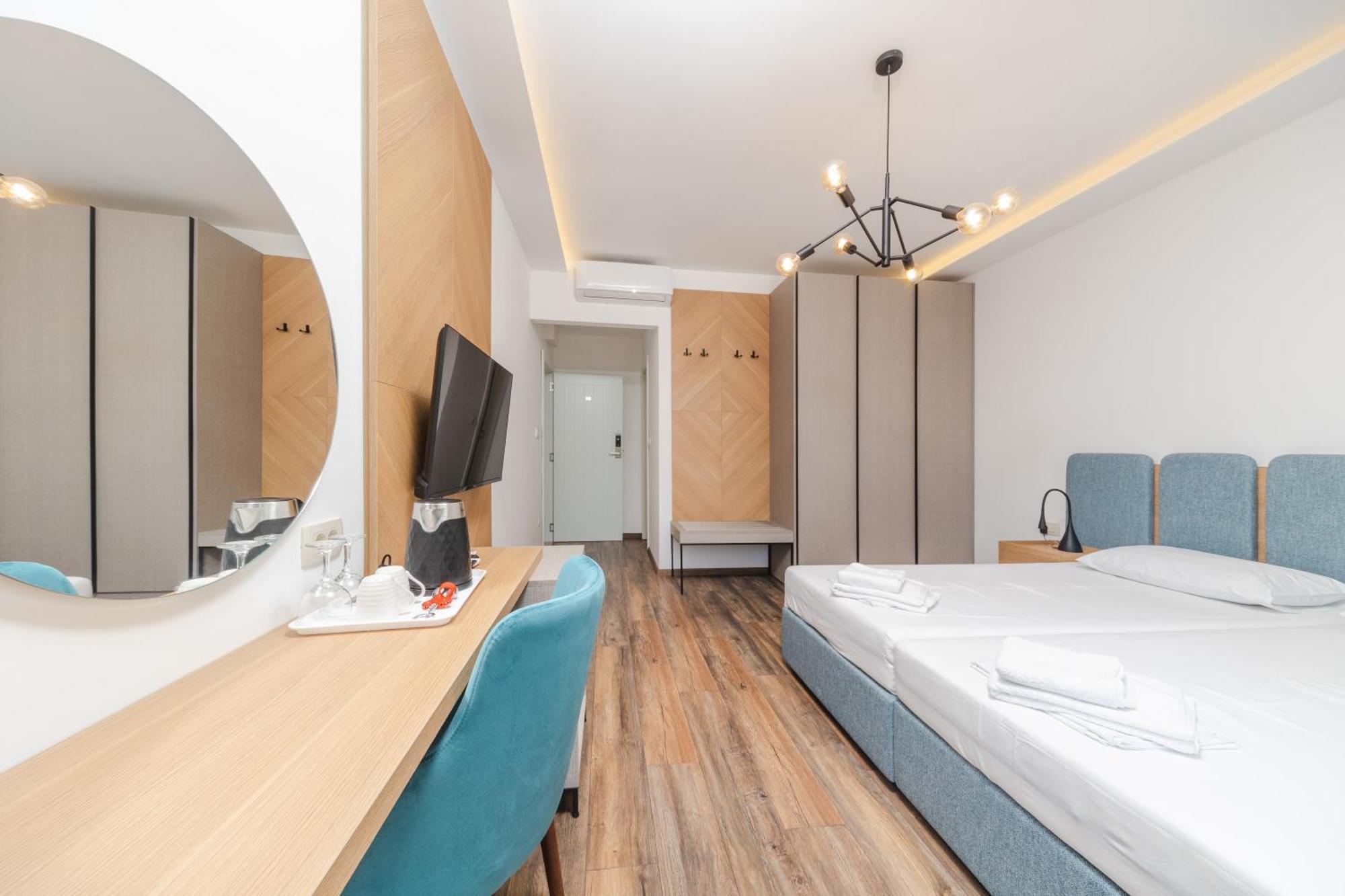 Apartments Mara Lux Будва Екстериор снимка
